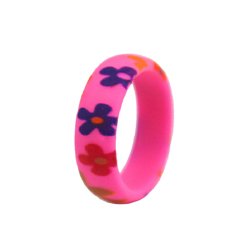 Flexible Silicone Flower Pattern Ring – Embossed Lightweight Band for Casual, Active & Everyday Wear
