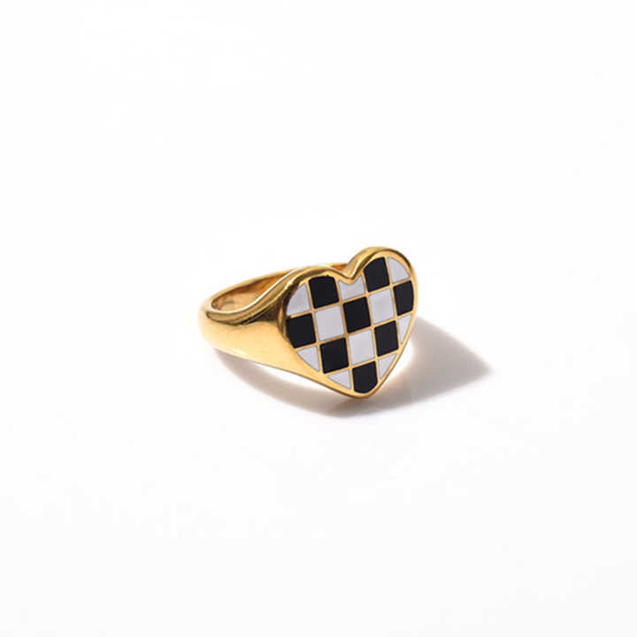 Heart Checkerboard Enamel Ring – Black & White Chess Pattern, 18K Gold Plated Stainless Steel Statement Jewelry
