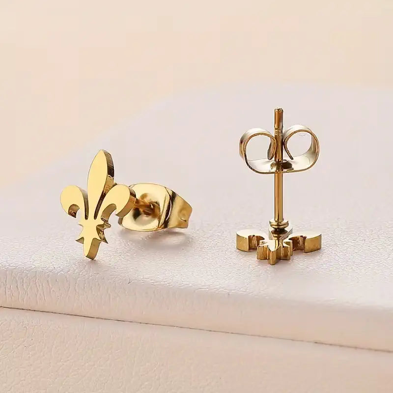 Fleur De Lis Stud Earrings – Stainless Steel Minimalist Earrings for Women, Lightweight Everyday Jewelry