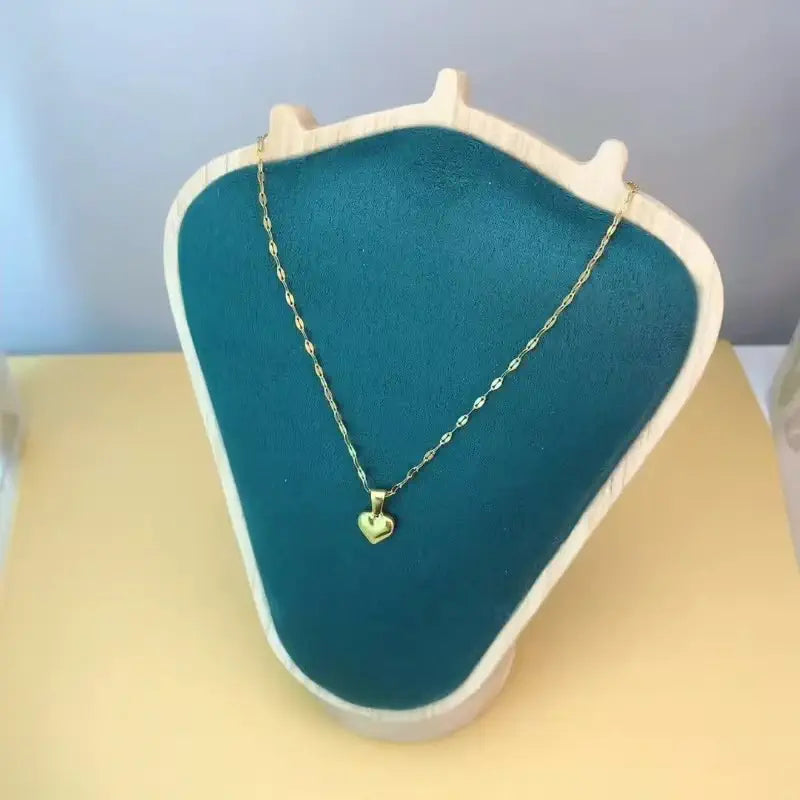 Minimalist Heart Pendant Necklace – Gold Plated Stainless Steel Dainty Necklace for Women, Everyday Jewelry