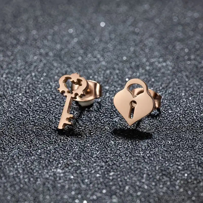Stainless Steel Heart Lock & Key Stud Earrings – Romantic Minimalist Jewelry for Everyday Style and Gifting
