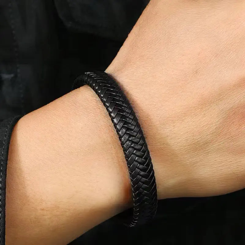 Braided Leather Bracelet with Modern Minimalist Style
