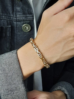 Titanium Steel Byzantine Chain Bracelet – Classic Link Design in Polished Silver or Matte Black Finish
