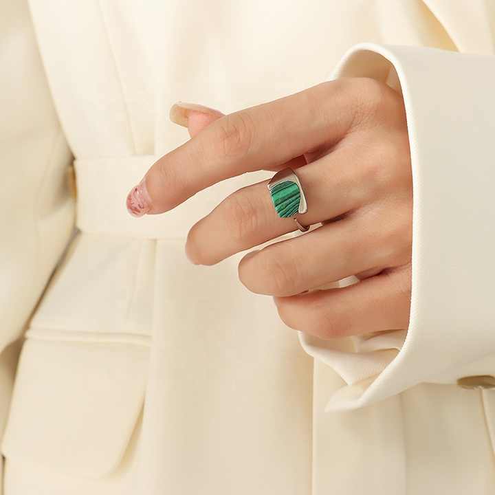 Adjustable Malachite Ring – Stainless Steel Statement Jewelry in Gold, Rose Gold, or Silver with Green Stone Accent