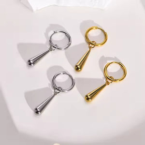 Stainless Steel Teardrop Huggie Hoop Earrings in Silver & Gold – Sleek Drop Design for Everyday Minimalist Style