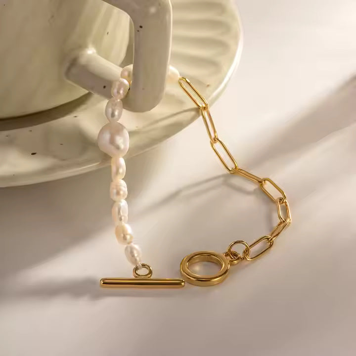 Freshwater Pearl Toggle Bracelet – 18K Gold Plated Stainless Steel Chain with OT Buckle, Chunky & Elegant Design
