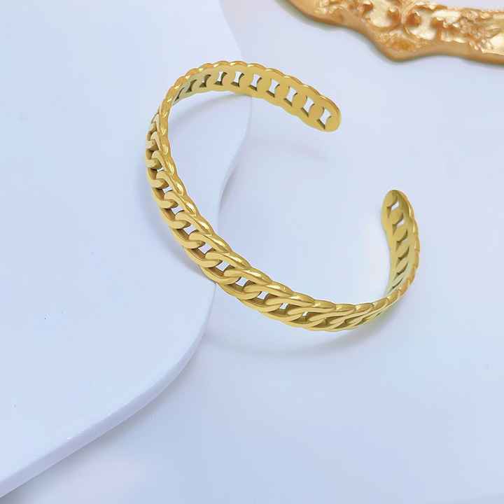 Adjustable Cuban Chain Bangle Bracelet – Stainless Steel Open Cuff in Gold and Silver, Modern Minimalist Design