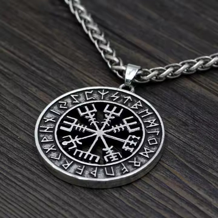 Men’s Viking Vegvisir Pendant Necklace – Stainless Steel Norse Compass in Runic Circle, Antique Silver Finish