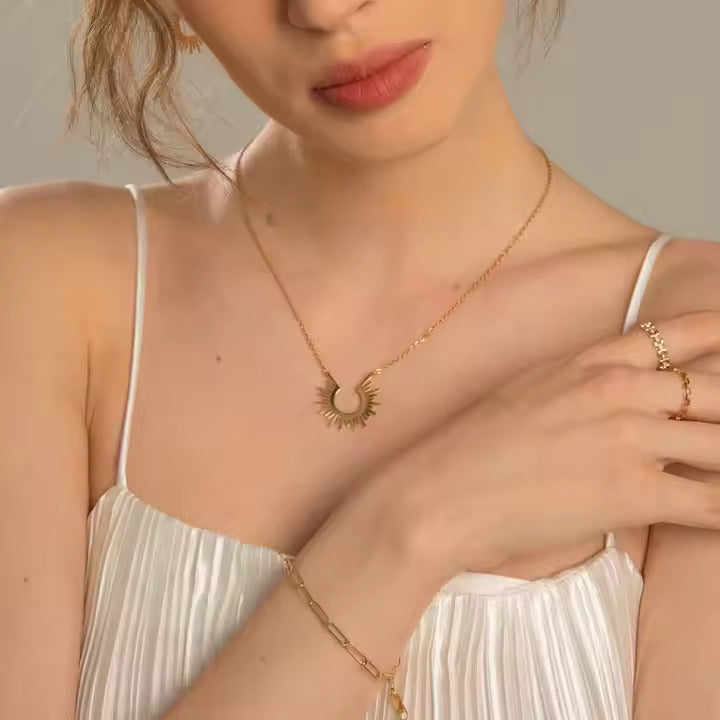 Sunburst Necklace for Women – Minimalist Stainless Steel Chain with Radiant Celestial Pendant