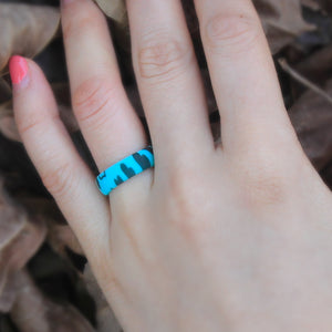 Trendy Silicone Leopard Pattern Ring – Soft Flexible Band with Embossed Animal-Inspired Texture for Daily Comfort
