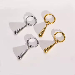 Stainless Steel Teardrop Huggie Hoop Earrings in Silver & Gold – Sleek Drop Design for Everyday Minimalist Style