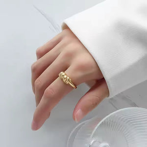 Twisted Rope Ring – 18K Gold Plated Stainless Steel Textured Band with Braided Design for Everyday Elegance
