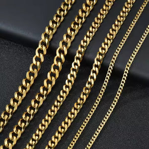 Bold Figaro Chain Necklace – 18K Gold Plated Cuban Link for Men & Women, Hypoallergenic & Durable Design
