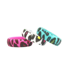 Trendy Silicone Leopard Pattern Ring – Soft Flexible Band with Embossed Animal-Inspired Texture for Daily Comfort