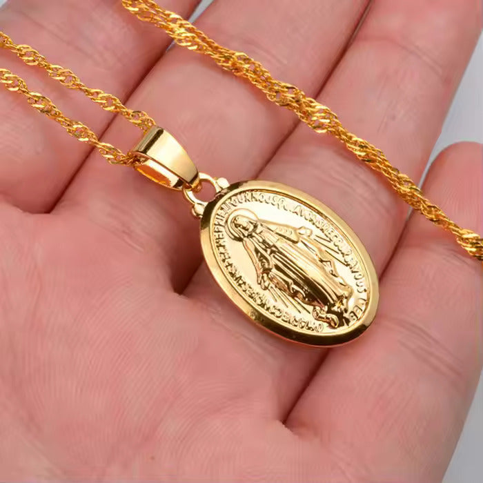 18K Gold Plated Virgin Mary Pendant Necklace – Stainless Steel Oval Religious Medal Jewelry for Women, Faithful Style