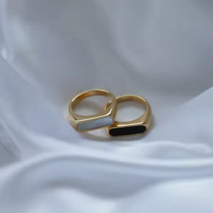 Gold Plated Oval Statement Ring – Stainless Steel Classic Band with Mother of Pearl or Black Onyx Inlay