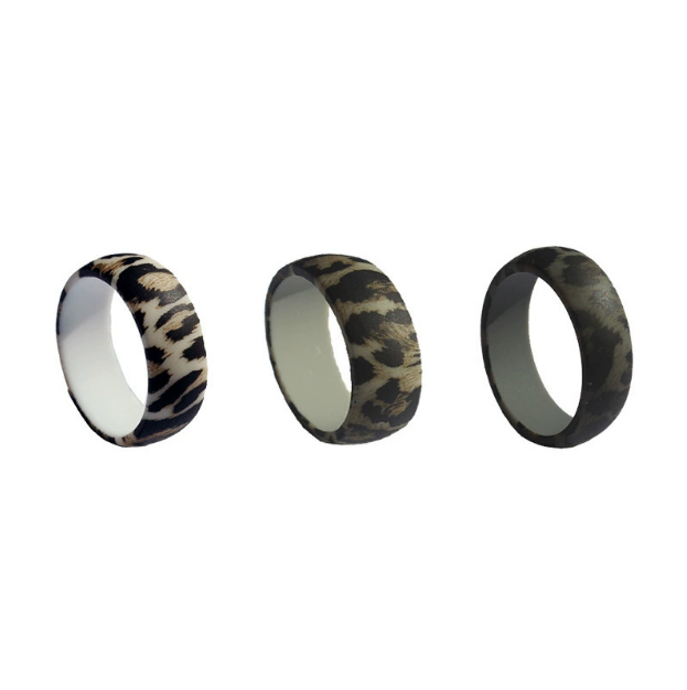 Leopard Print Silicone Ring for Women – Stylish, Lightweight Rubber Band with Wild Vibes for Everyday Adventures
