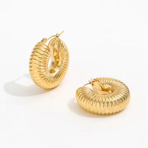 Gold Plated Stainless Steel Chunky Hollow Hoop Earrings – Spiral Screw Thread Design, Bold and Stylish Statement