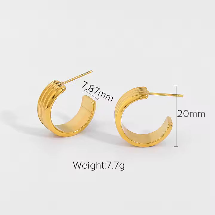 Triple Hoop Huggie Earrings – 18K Gold Plated Stainless Steel Interlocking Chunky Studs for Bold Everyday Style