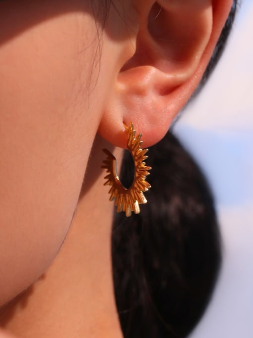 Gold and Silver Stainless Steel Sunflower Stud Earrings for Women – Minimalist Open Hoop Fashion Jewelry, Sunburst Earrings