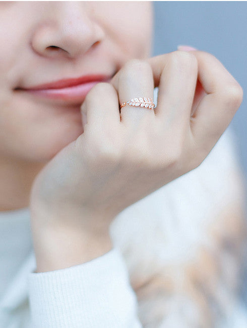 Adjustable Sterling Silver CZ Leaf Ring – Open Wrap Nature-Inspired Design in Silver, Gold & Rose Gold Finishes
