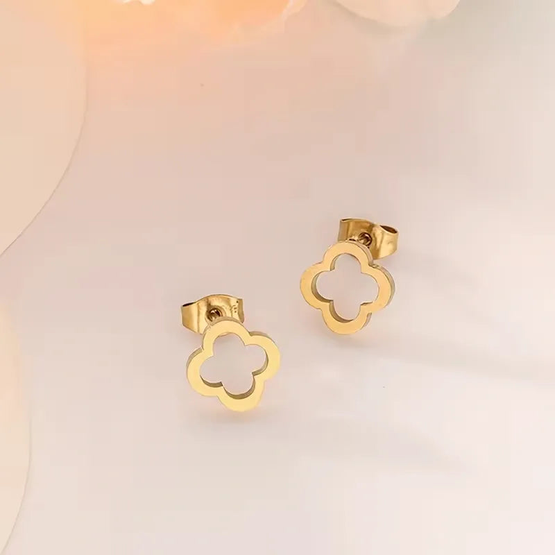 Four Leaf Clover Stud Earrings for Women Stainless Steel Flower Earrings Minimalist Lucky Jewelry Gift