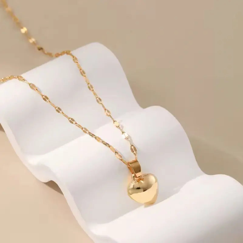 Minimalist Heart Pendant Necklace – Gold Plated Stainless Steel Dainty Necklace for Women, Everyday Jewelry