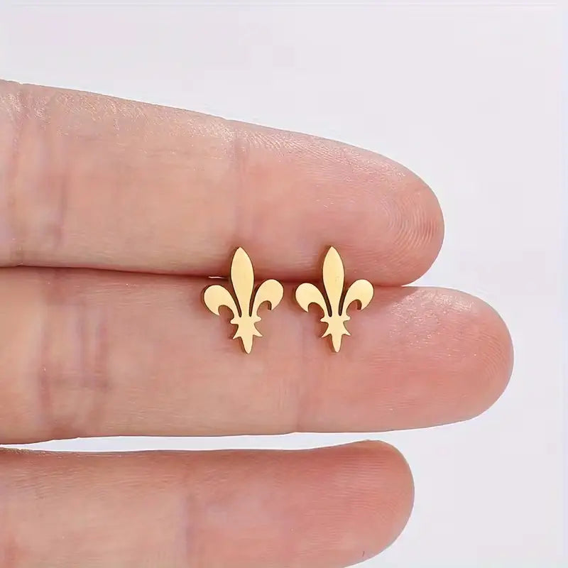 Fleur De Lis Stud Earrings – Stainless Steel Minimalist Earrings for Women, Lightweight Everyday Jewelry